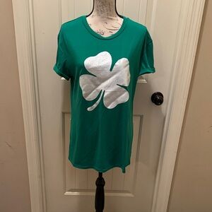 Women's Emerald Green Clover Graphic Tee